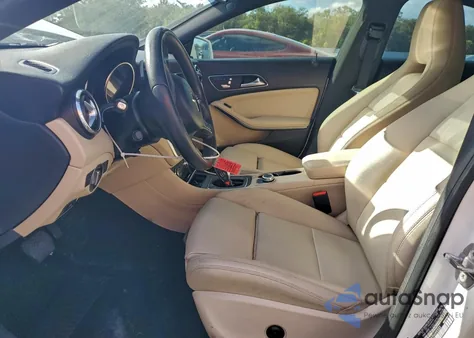 2018 Mercedes-Benz Cla 250 из США, поврежденный, VIN WDDSJ4EB4JN689333